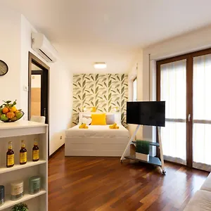 Residenza Smeraldo - Terrazza San Siro , Milan Italy